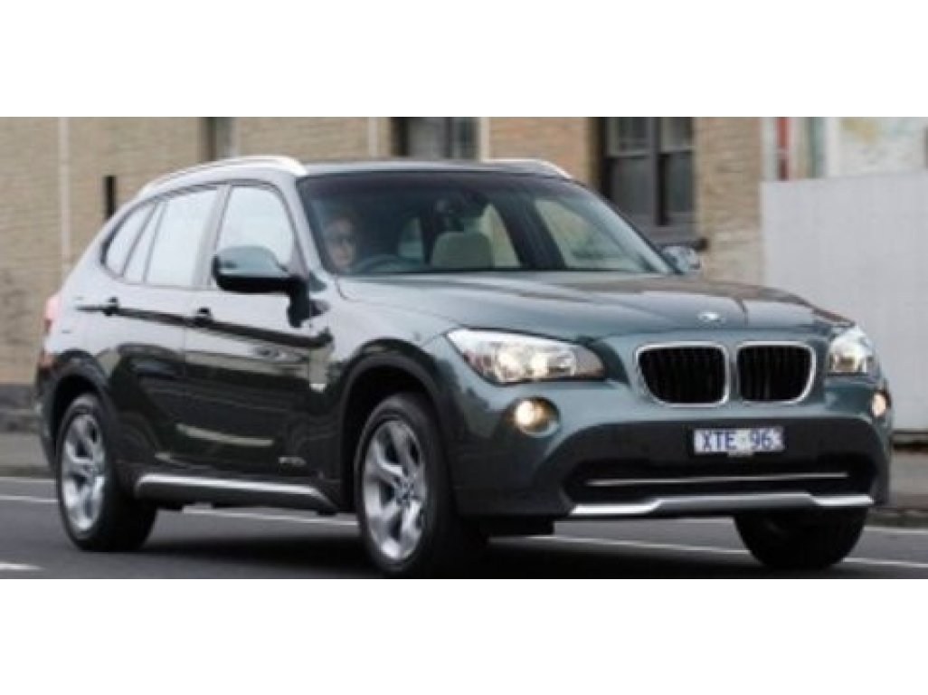 Automatické otváranie kufra BMW X1 E87  2004 - 2011